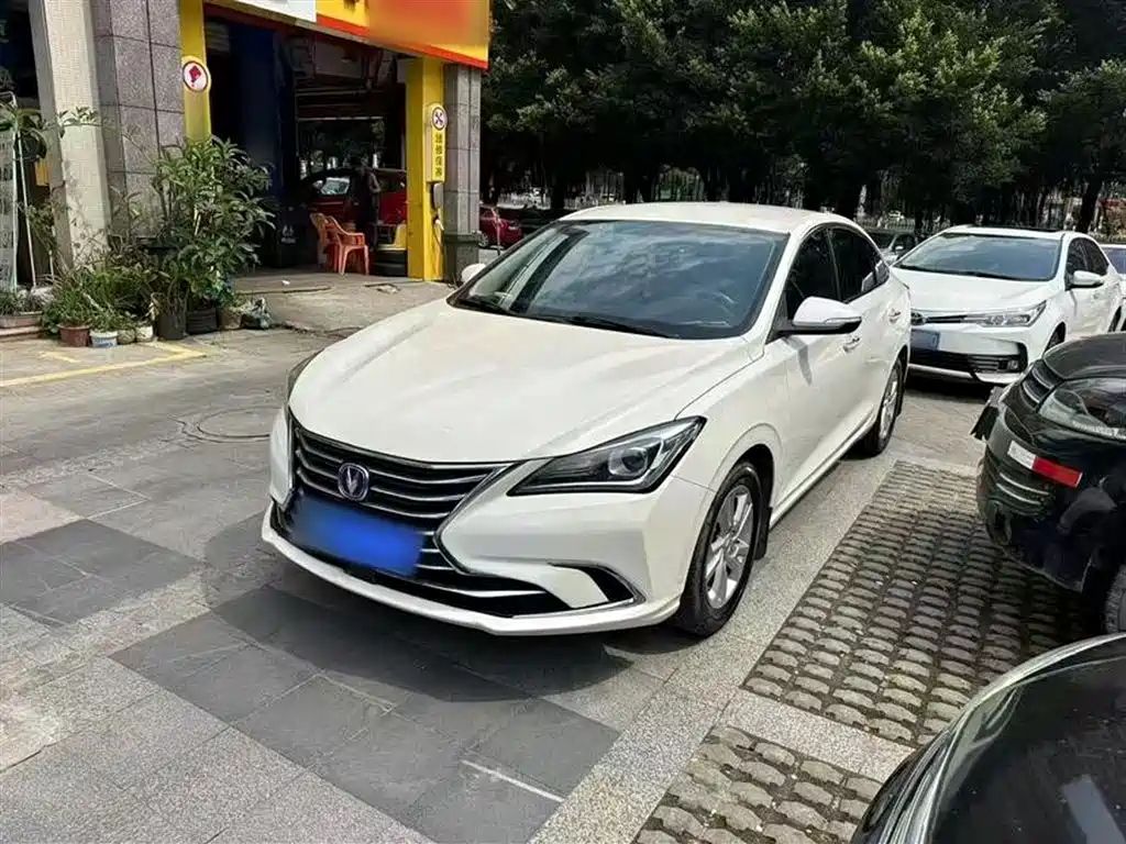 CHANGAN EADO 2019