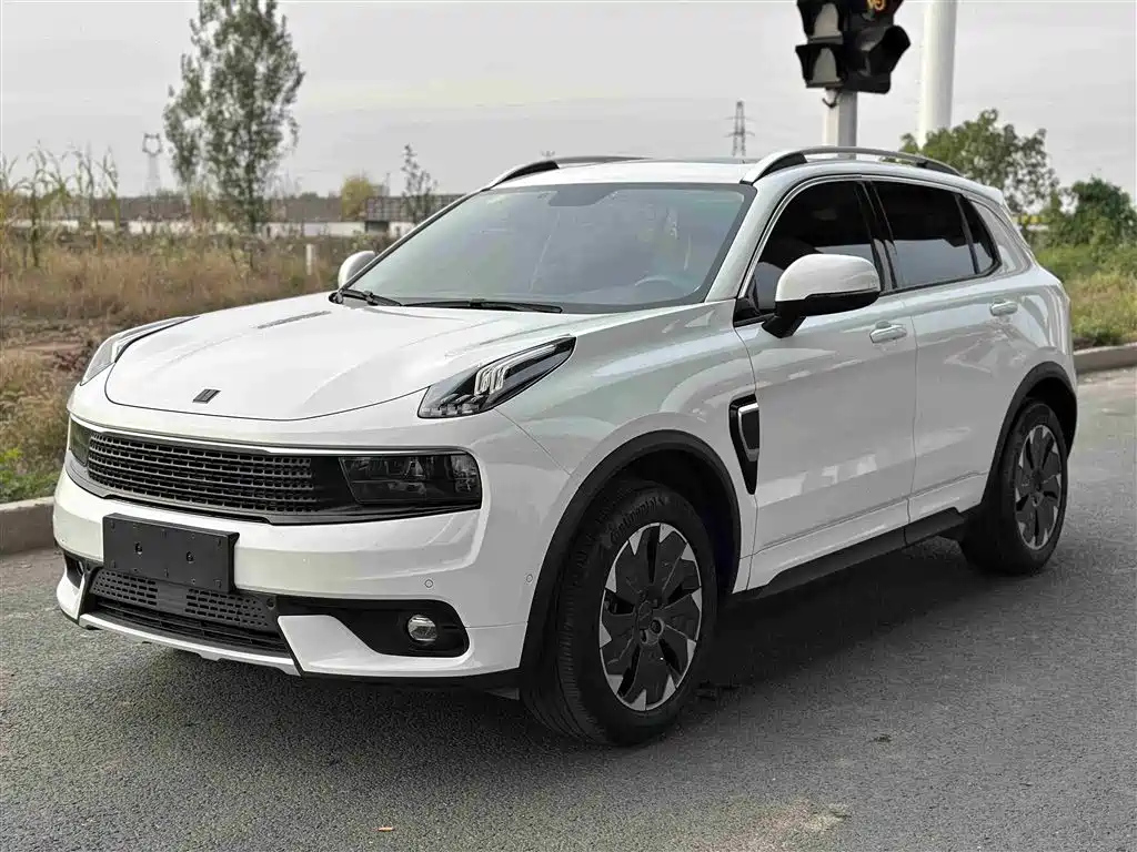 LYNK 01 NEW ENERGY 2019