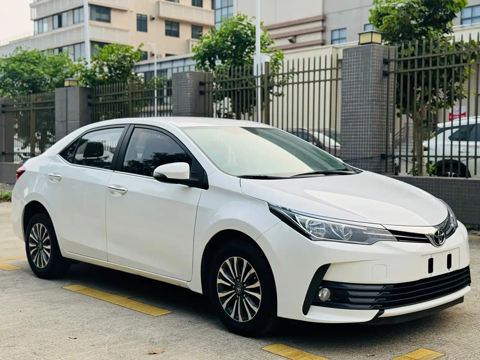 TOYOTA COROLLA 2017