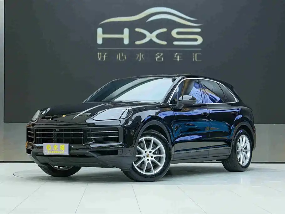 PORSCHE CAYENNE 2024
