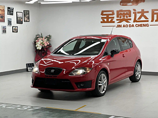 Заказать SEAT LEON