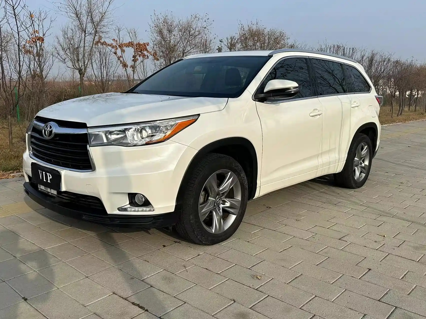 TOYOTA HIGHLANDER 2015
