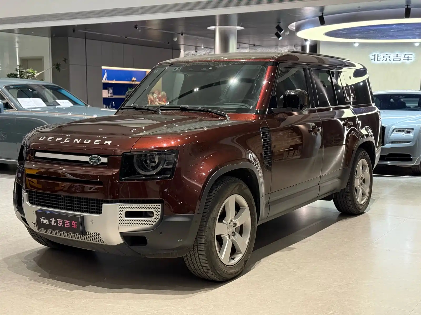 LAND ROVER DEFENDER 2023