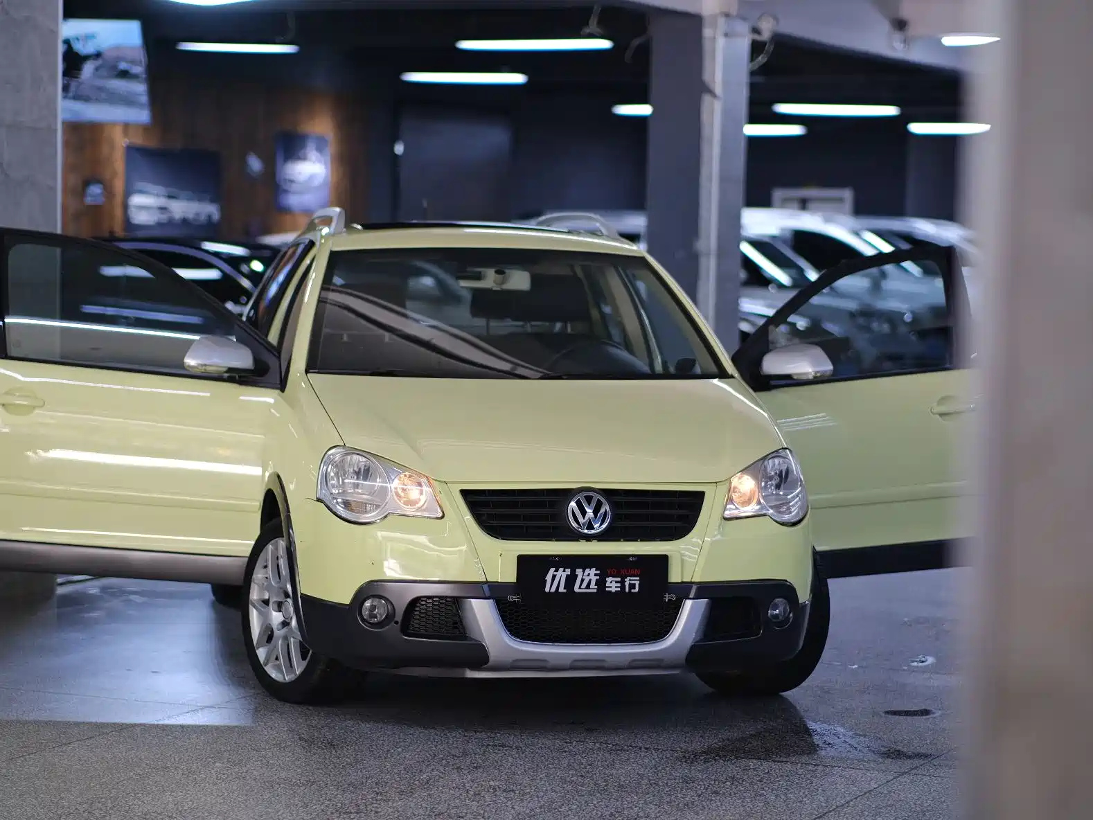 VOLKSWAGEN POLO 2007