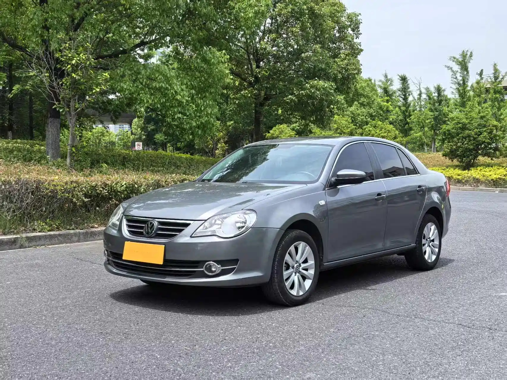 VOLKSWAGEN BORA 2011