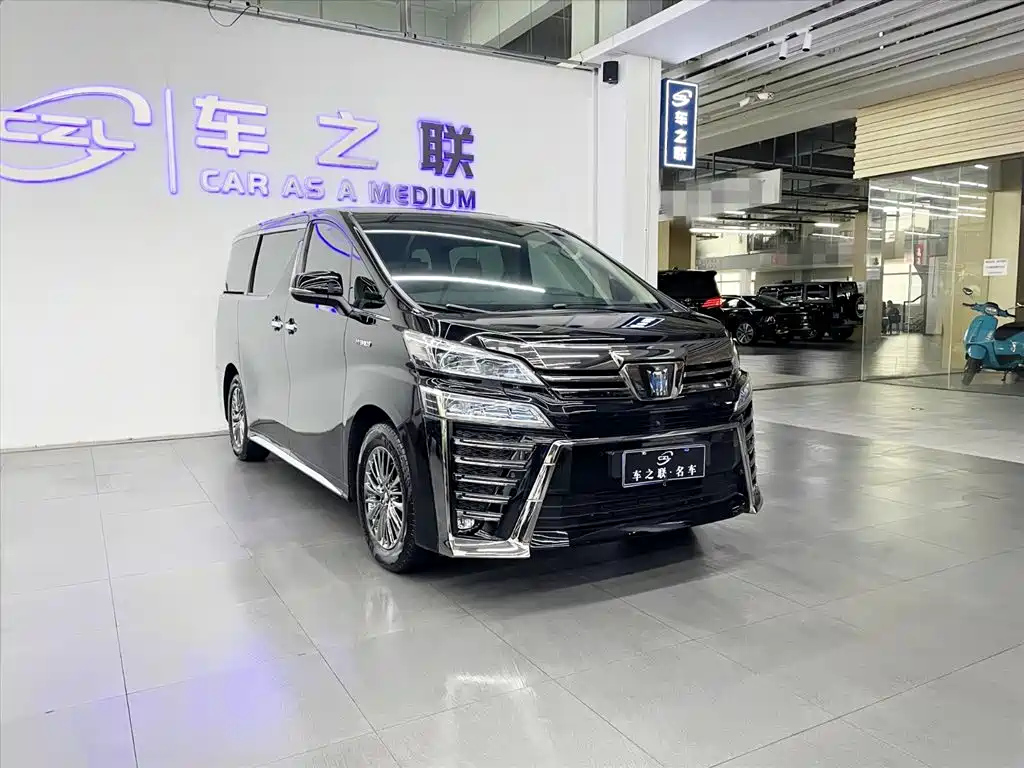 TOYOTA VELLFIRE