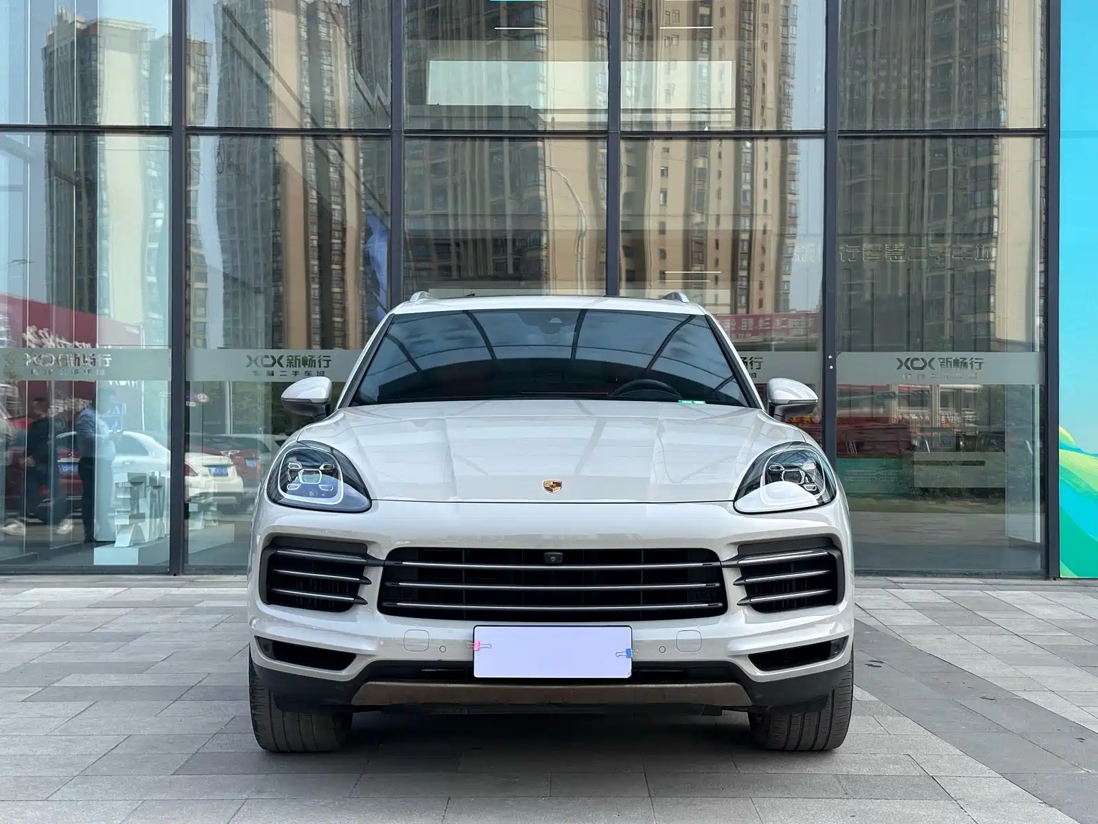 PORSCHE CAYENNE 2019