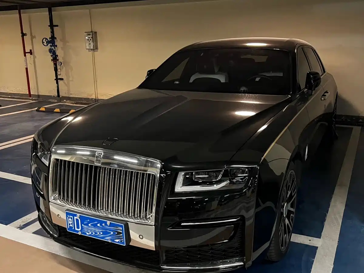ROLLS ROYCE GHOST 2021