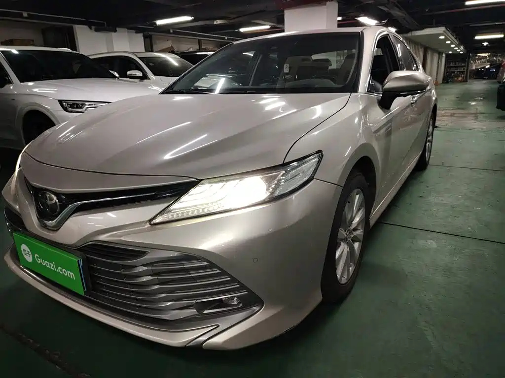TOYOTA CAMRY 2018