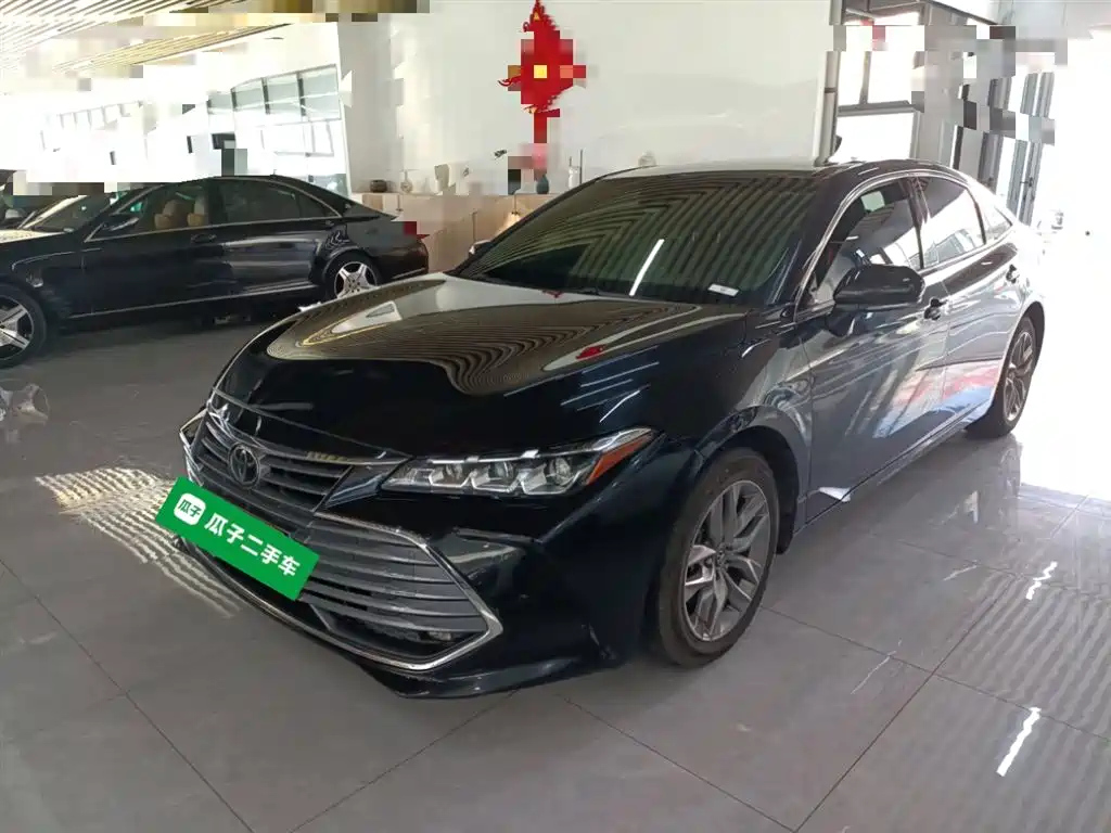TOYOTA AVALON 2019
