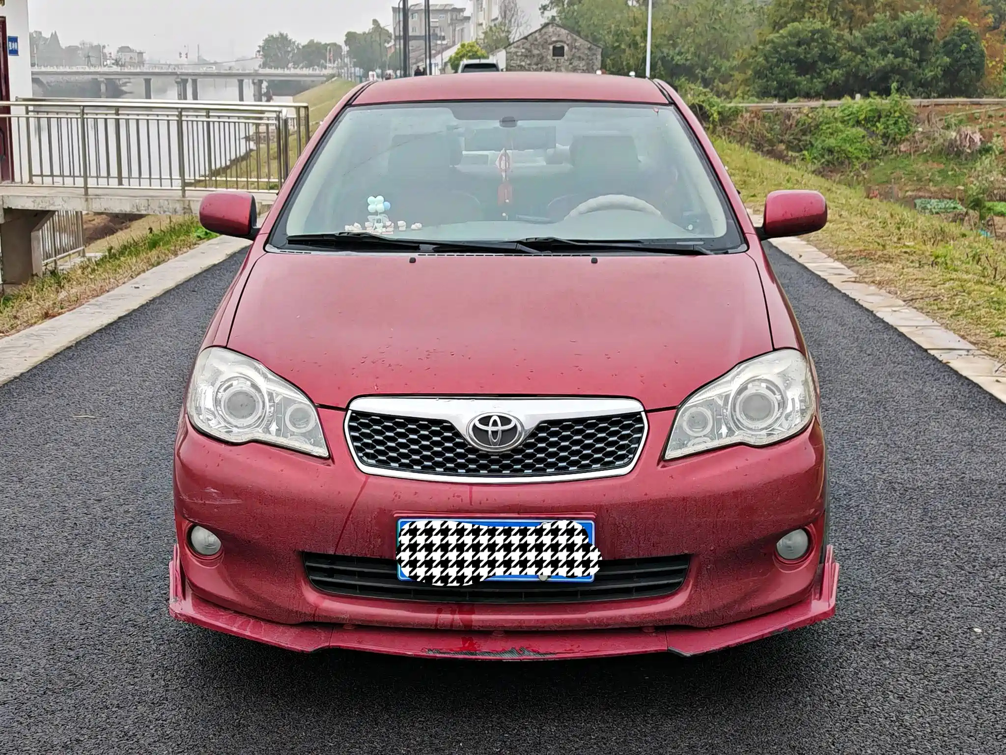 TOYOTA COROLLA 2011