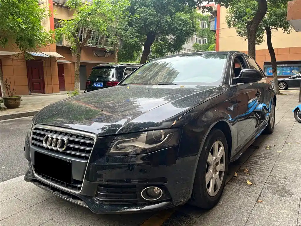 AUDI A4L 2010