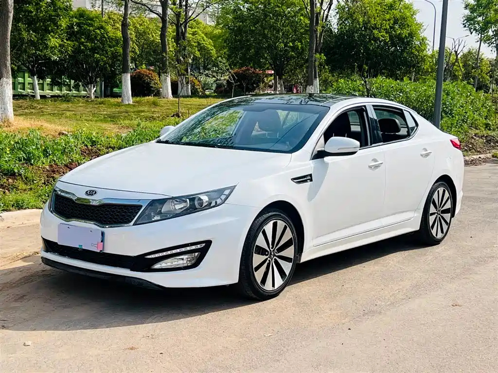 KIA K5 2012
