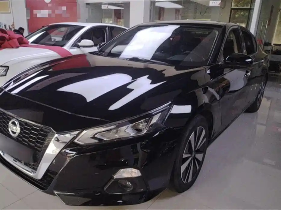NISSAN TEANA 2021