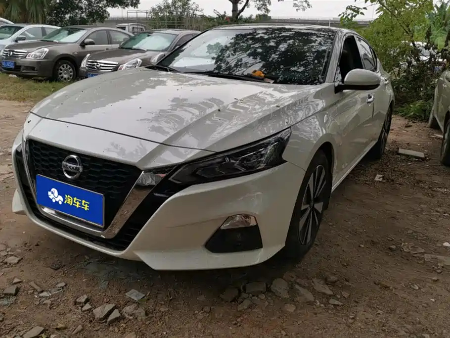 NISSAN TEANA 2021