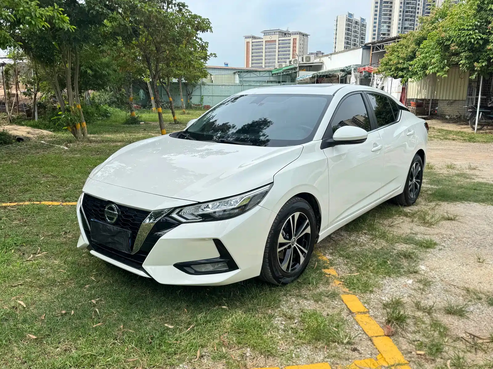 NISSAN SYLPHY 2022