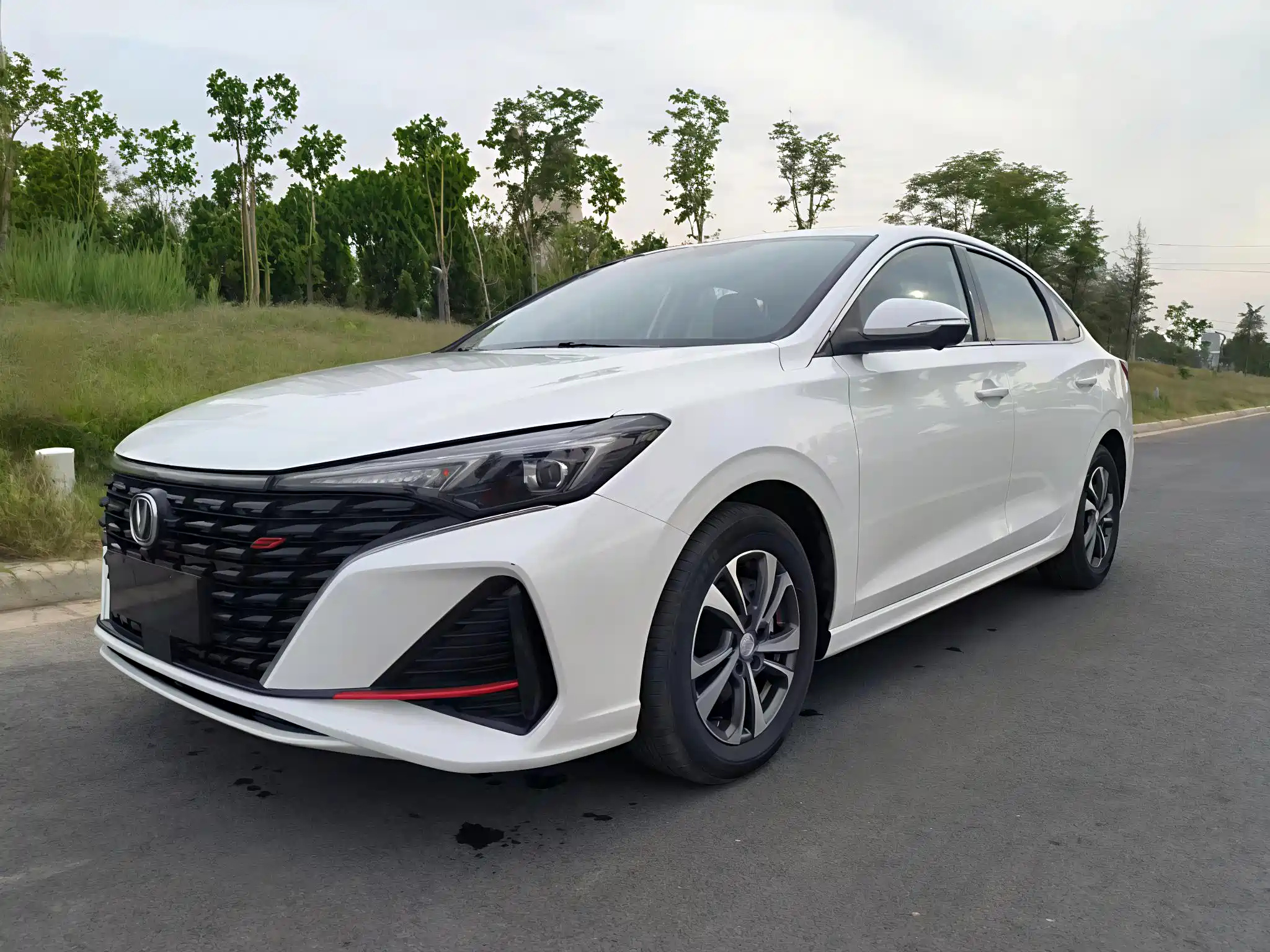 CHANGAN EADO 2023