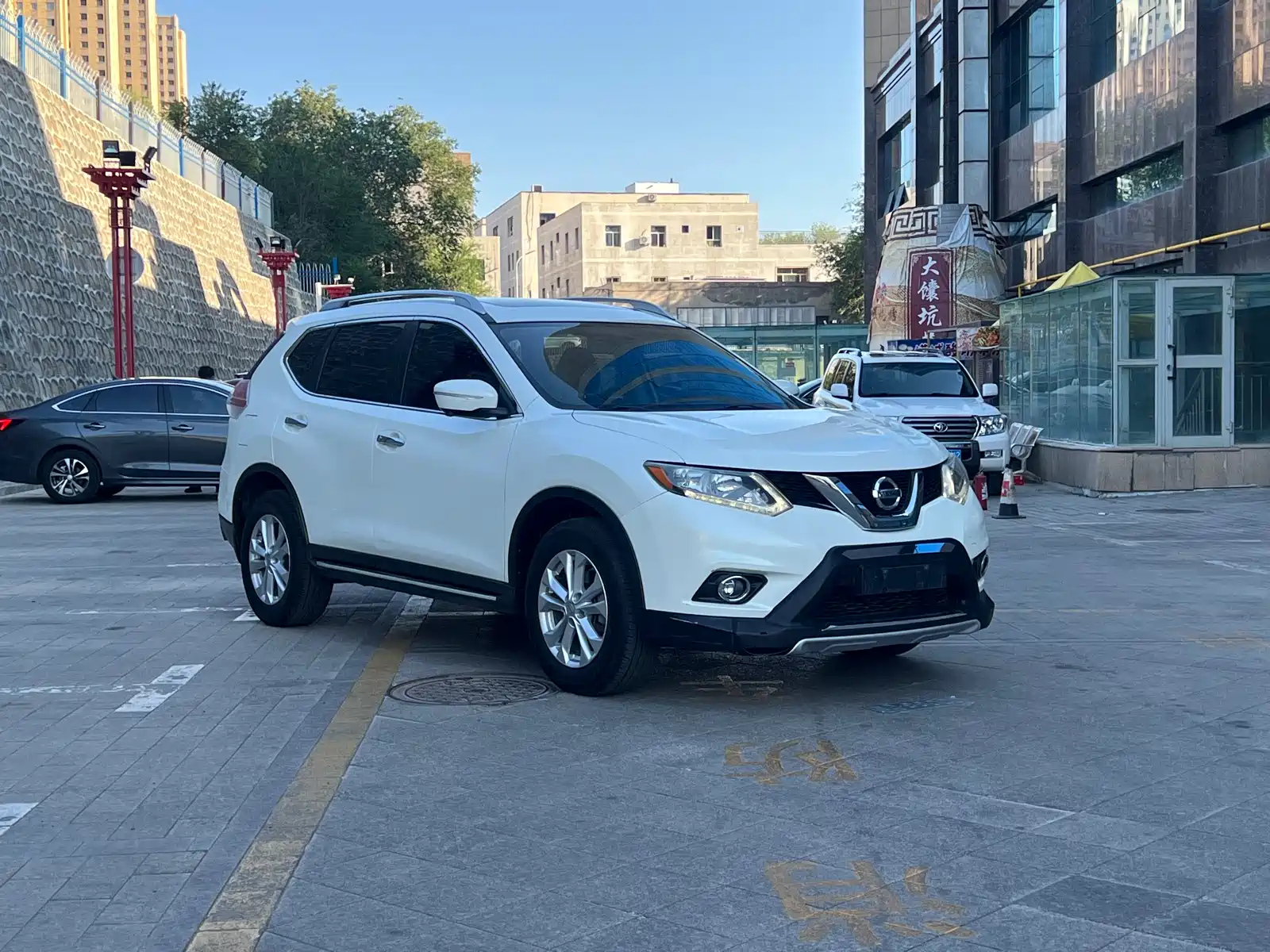 NISSAN X-TRAIL 2014
