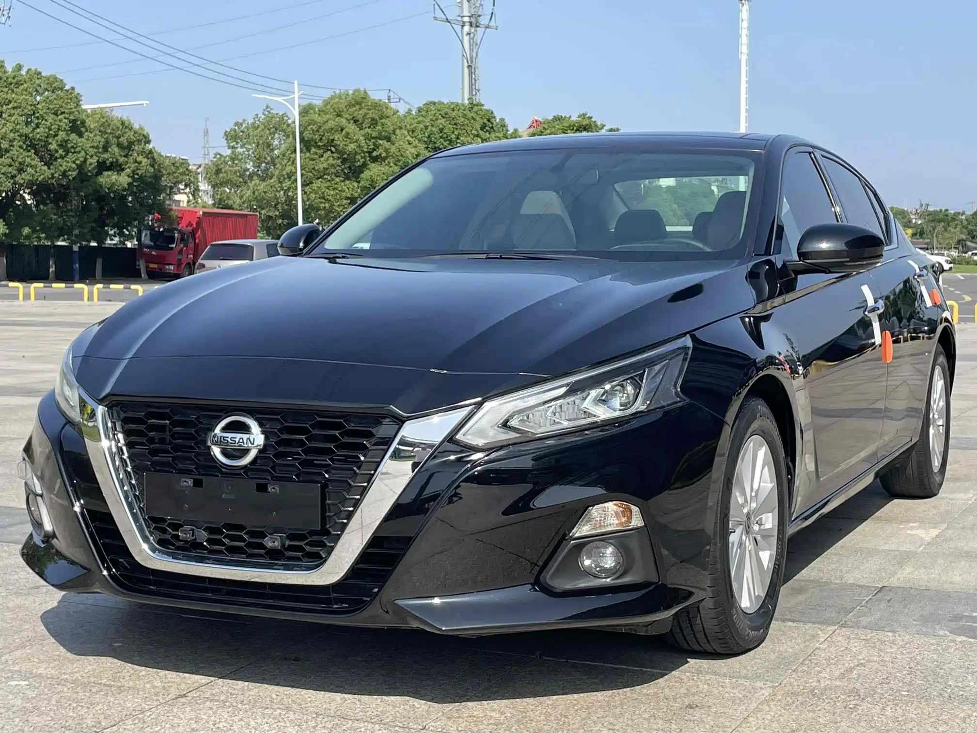 NISSAN TEANA 2020