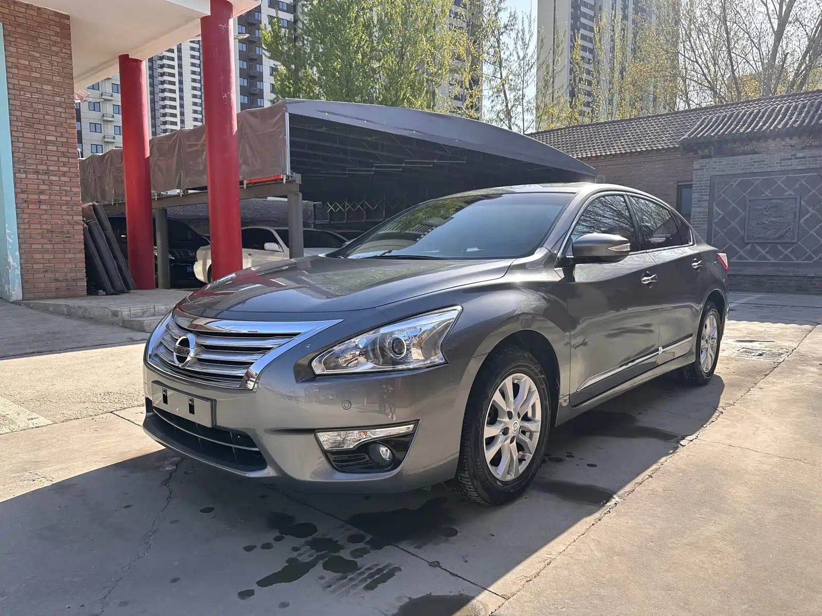 NISSAN TEANA 2013