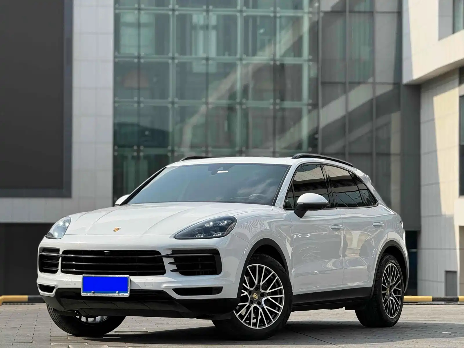 PORSCHE CAYENNE 2019
