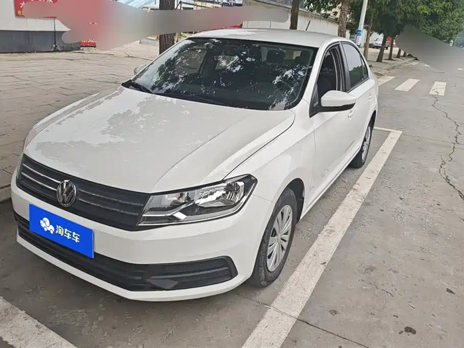 VOLKSWAGEN SANTANA 2021