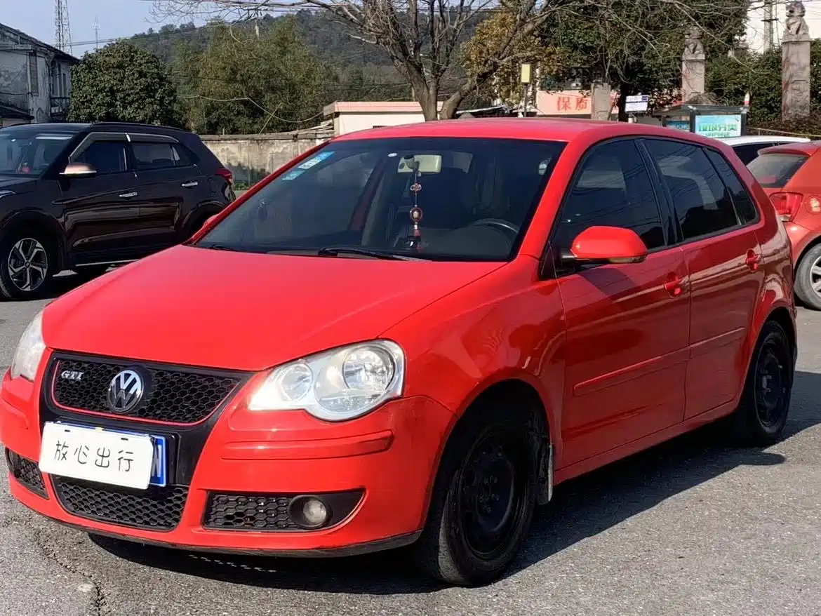 VOLKSWAGEN POLO 2007