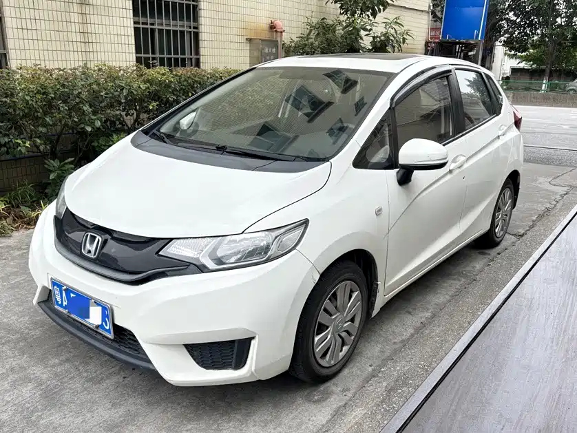 HONDA FIT 2016
