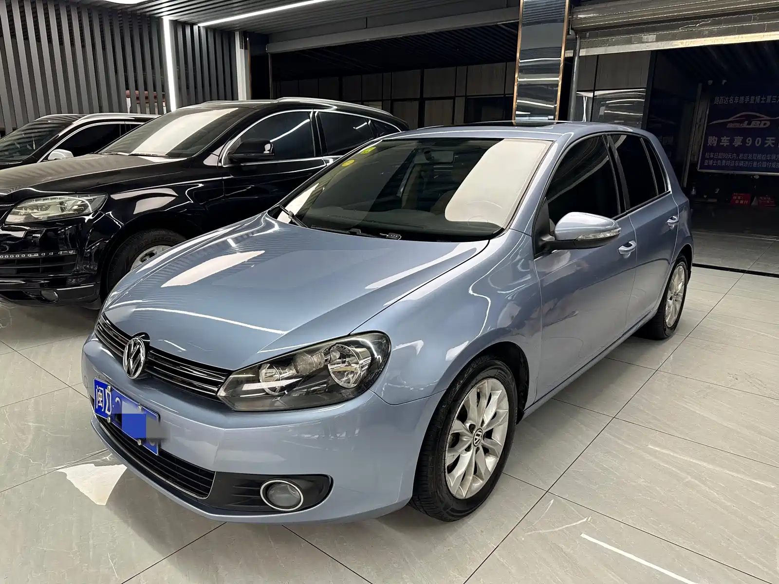 VOLKSWAGEN GOLF 2012