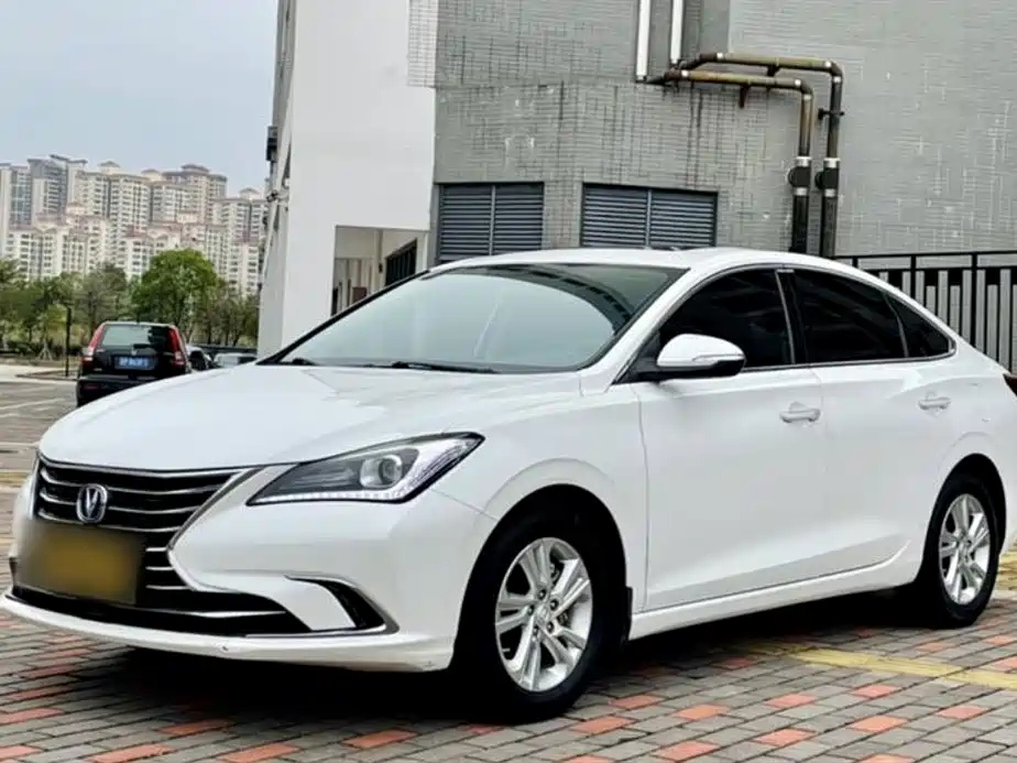 CHANGAN EADO 2019