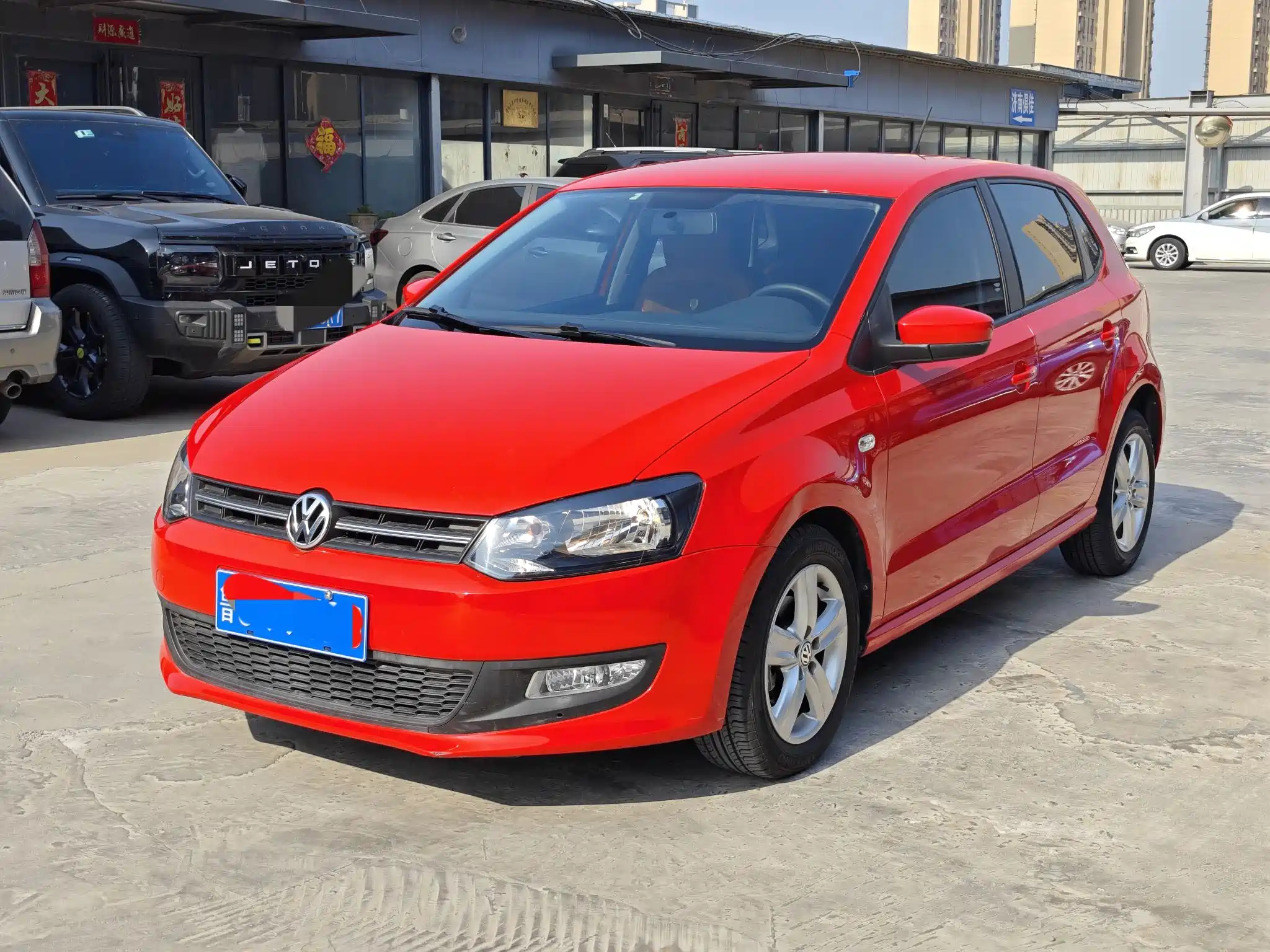VOLKSWAGEN POLO 2011
