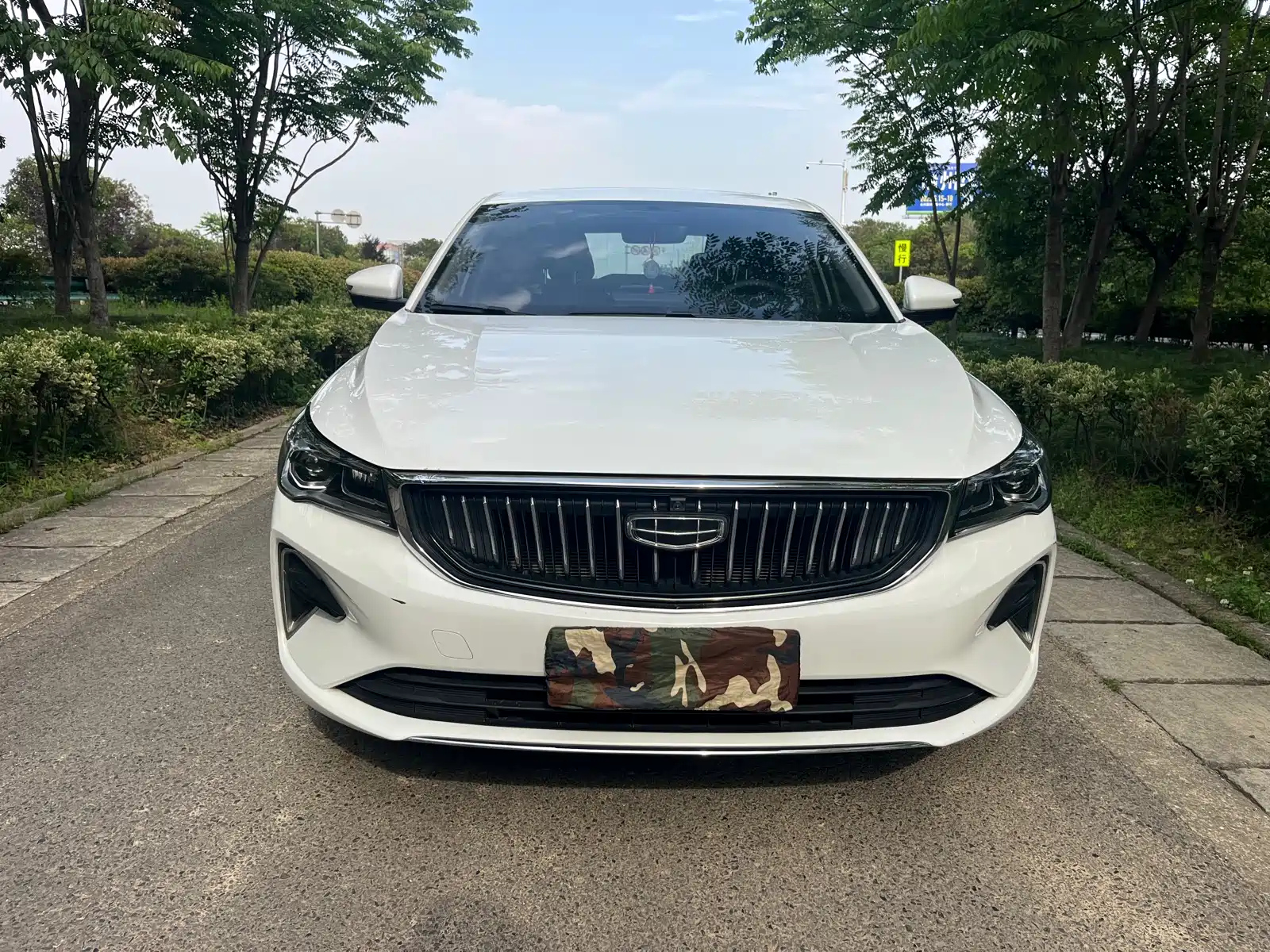 GEELY AUTO EMGRAND 2023