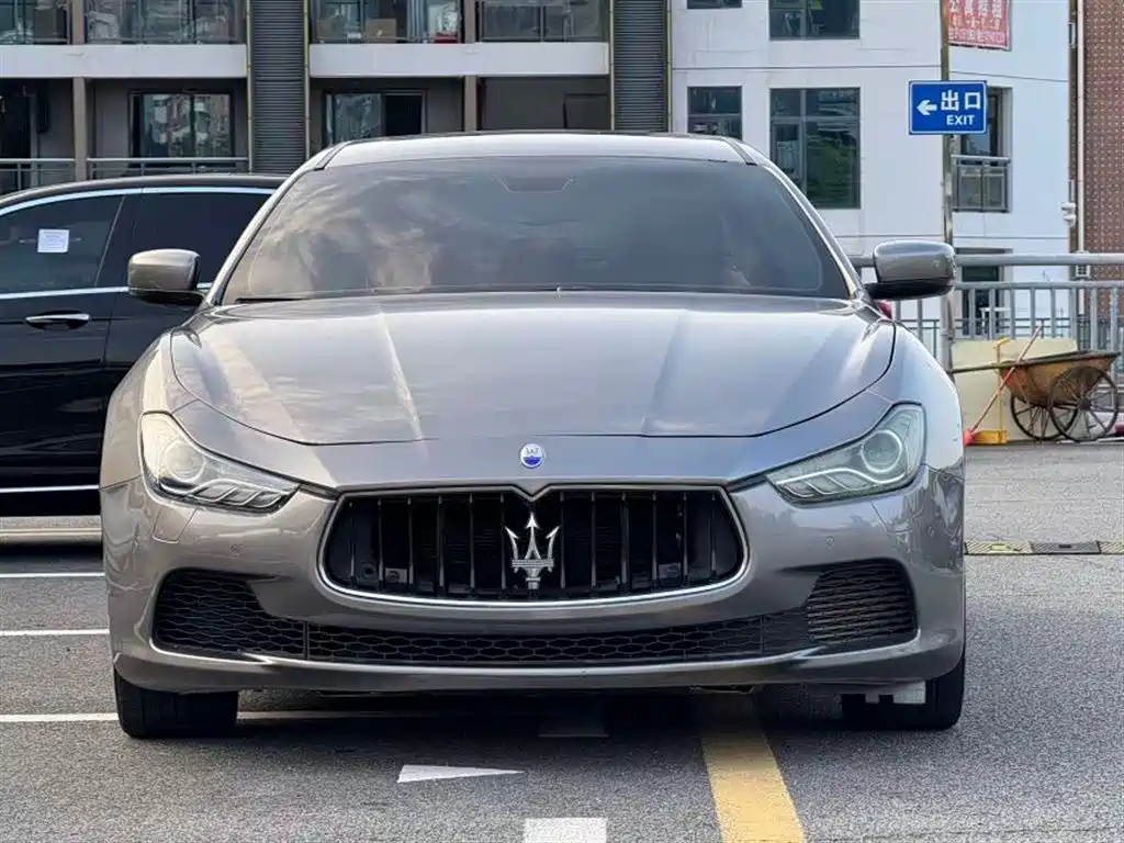 MASERATI GHIBLI 2014