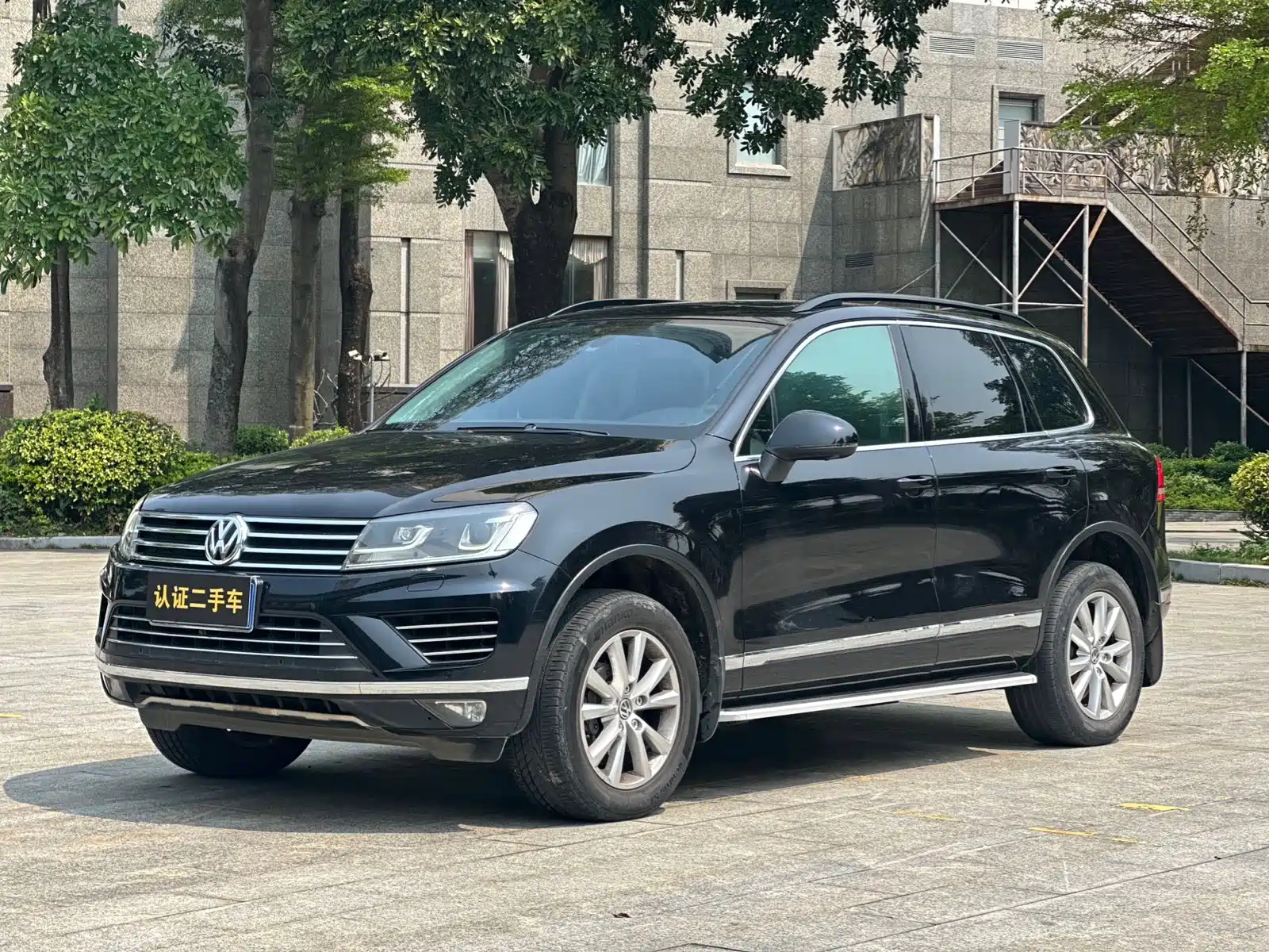 VOLKSWAGEN TOUAREG 2017