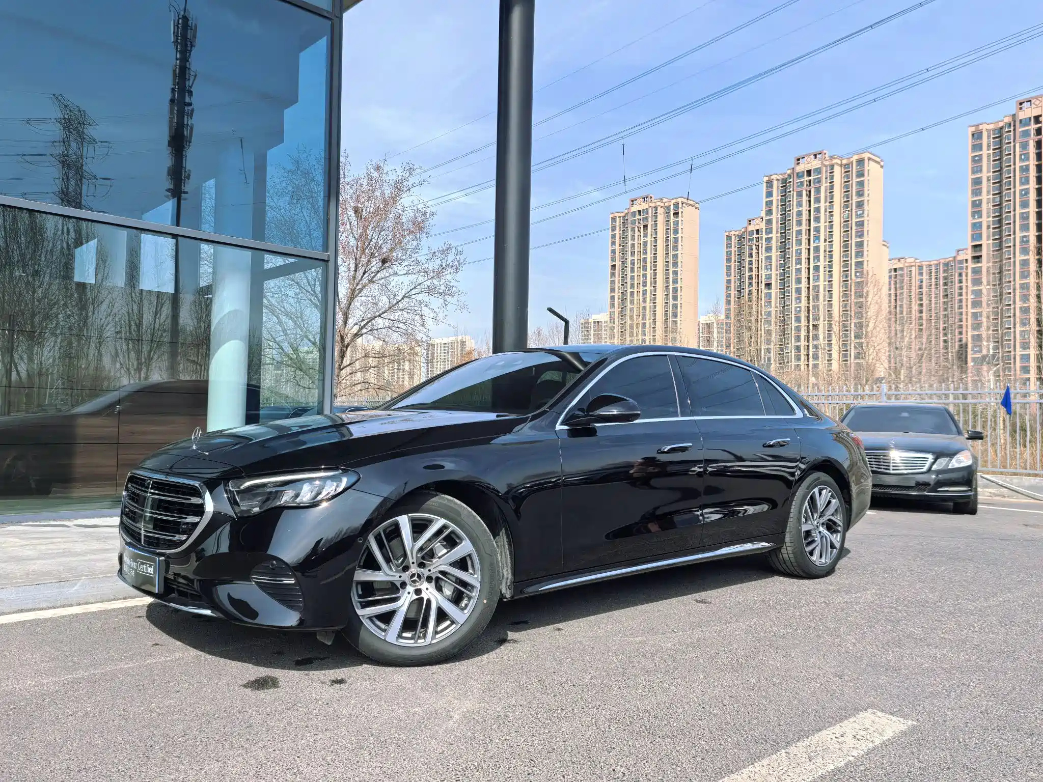 MERCEDES BENZ E-CLASS