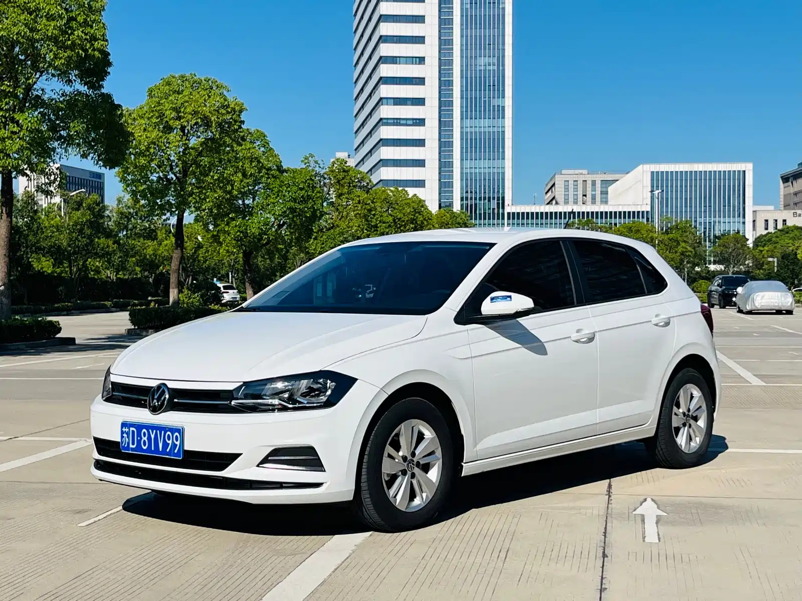 VOLKSWAGEN POLO 2023