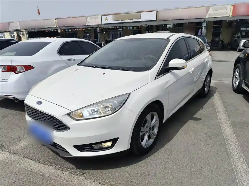 FORD FOCUS 2015