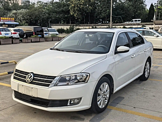 VOLKSWAGEN LAVIDA 2013