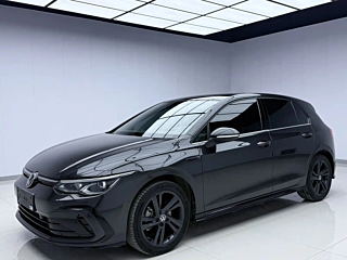 VOLKSWAGEN GOLF 2021