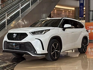 TOYOTA CROWN LUFANG  2023