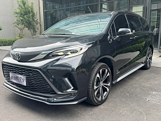 TOYOTA GRANVIA  2024