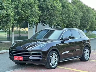 PORSCHE CAYENNE  2019