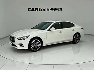 Заказать INFINITI Q50L