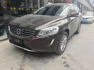 VOLVO XC60  2015