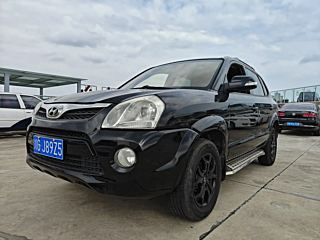 HYUNDAI TUCSON 2013