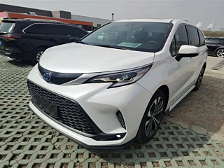 TOYOTA GRANVIA  2023