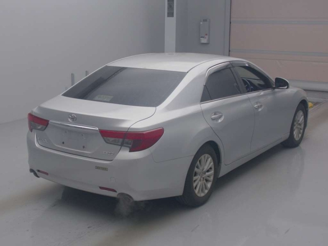 TOYOTA MARK X 2013