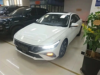 Заказать HYUNDAI ELANTRA