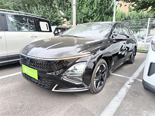 Заказать SGMW WULING STARLIGHT