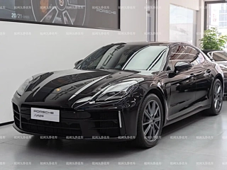 Заказать PORSCHE PANAMERA